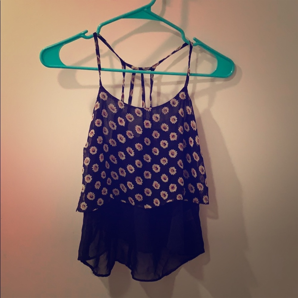 Tank top XS daises.